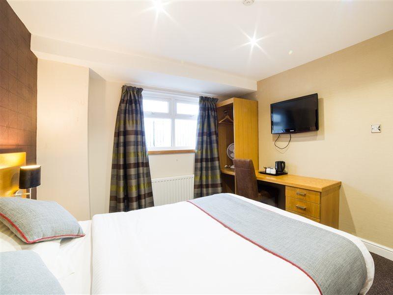 Oyo Imperial Hotel Barrow-in-Furness Exterior foto
